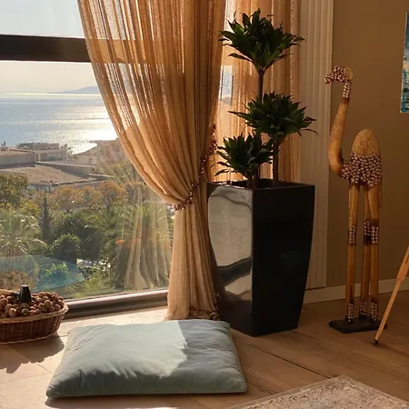 Amarilis Luxury Sarande