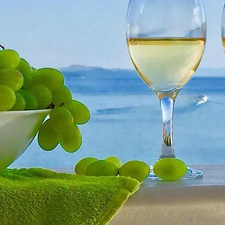Amarilis Luxury Σαράντα